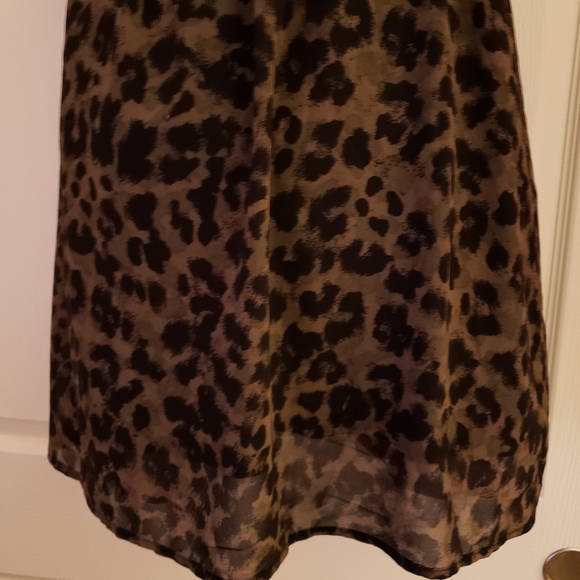H&M Leopard/ Camo Sheer Safari Dress - Picture 4 of 12